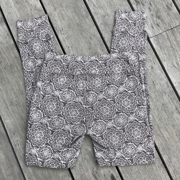 Aerie cozy leggings w/pockets - Picture 2 of 3